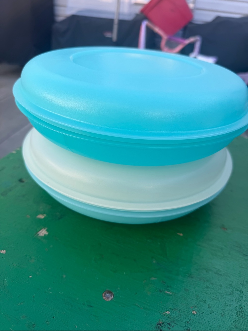 Tupperware Serving trays set of 2